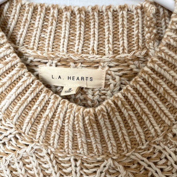 LA Hearts Raglan Sweater - Picture 4 of 6